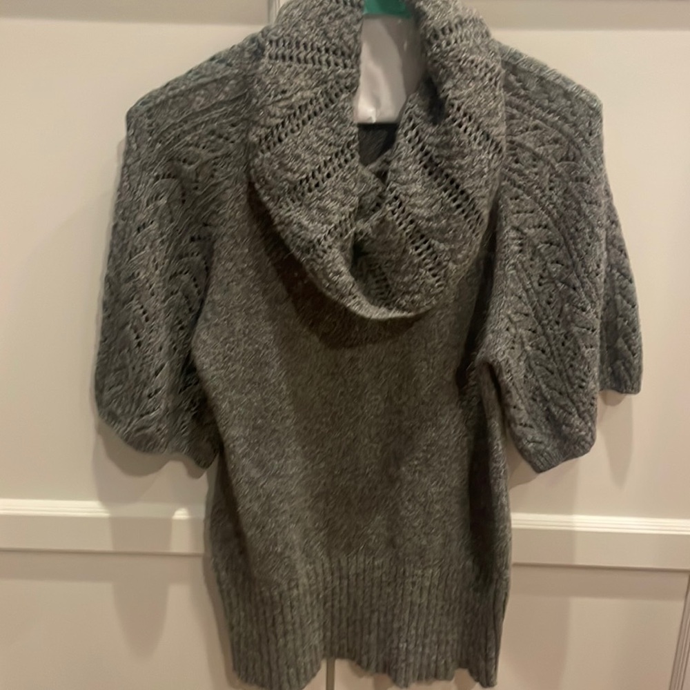 Grey sweater small